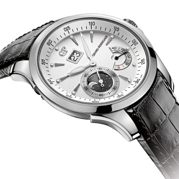 GIRARD PERREGAUX TRAVELLER
