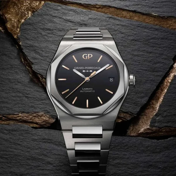 GIRARD PERREGAUX LAUREATO INFINITY EDITION